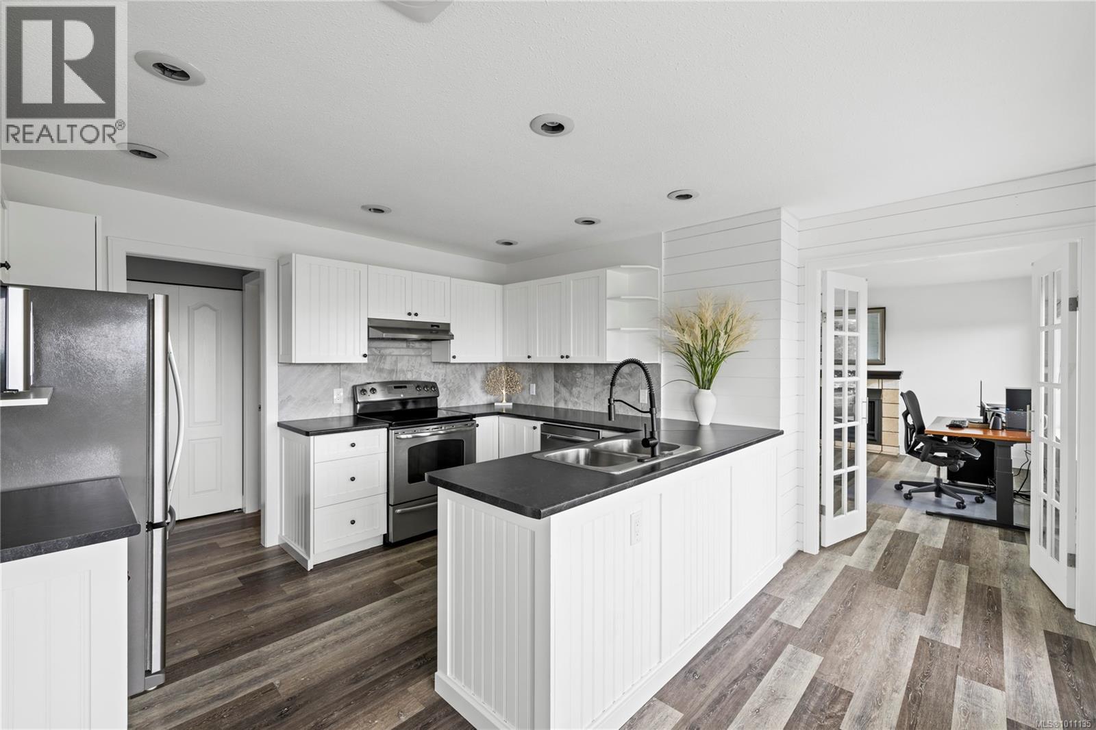 6239 Scollos Pl, Nanaimo, British Columbia  V9V 1K9 - Photo 12 - 1011135