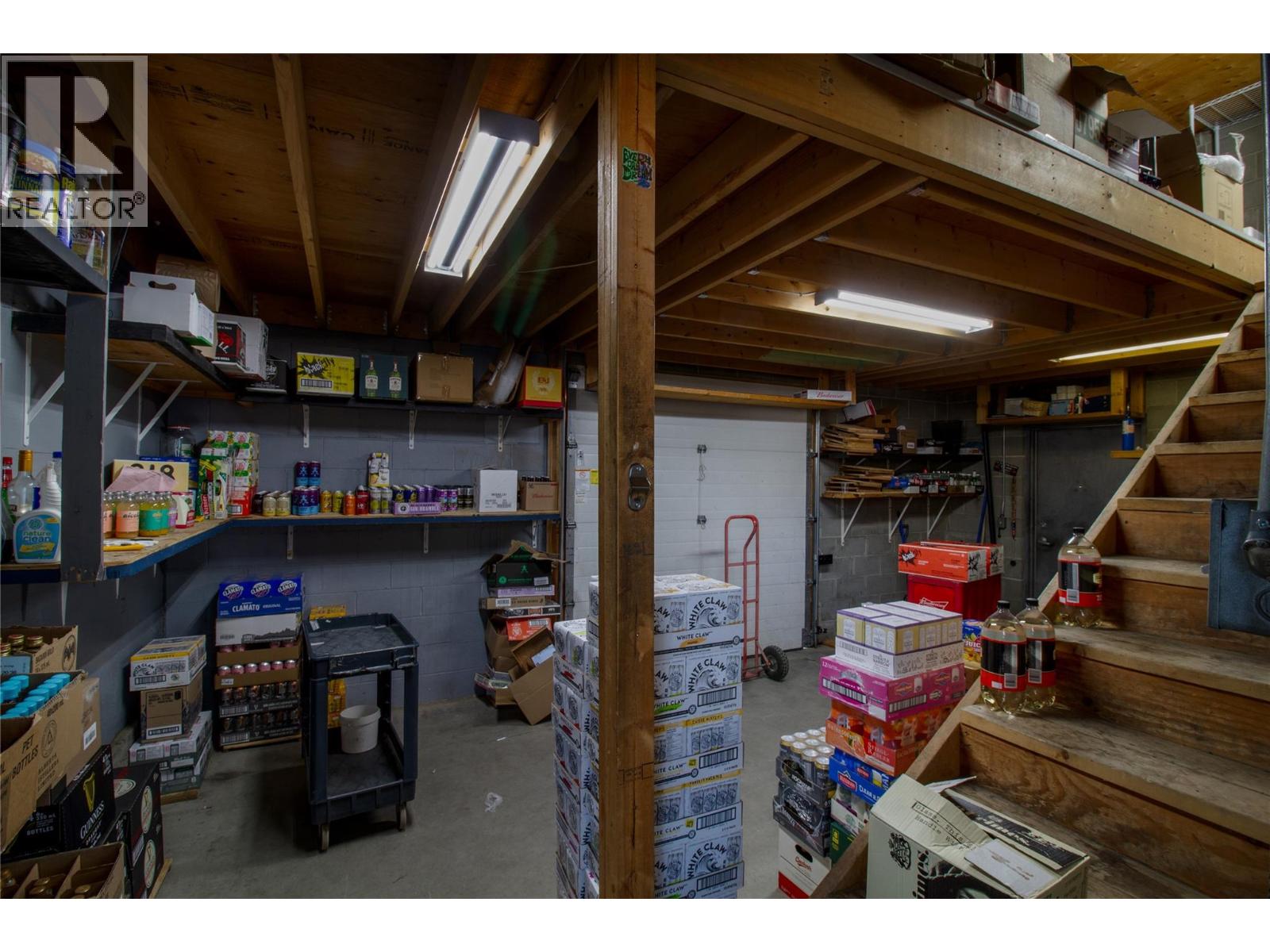 314 First Street W, Revelstoke, British Columbia  V0E 2S0 - Photo 6 - 10360431