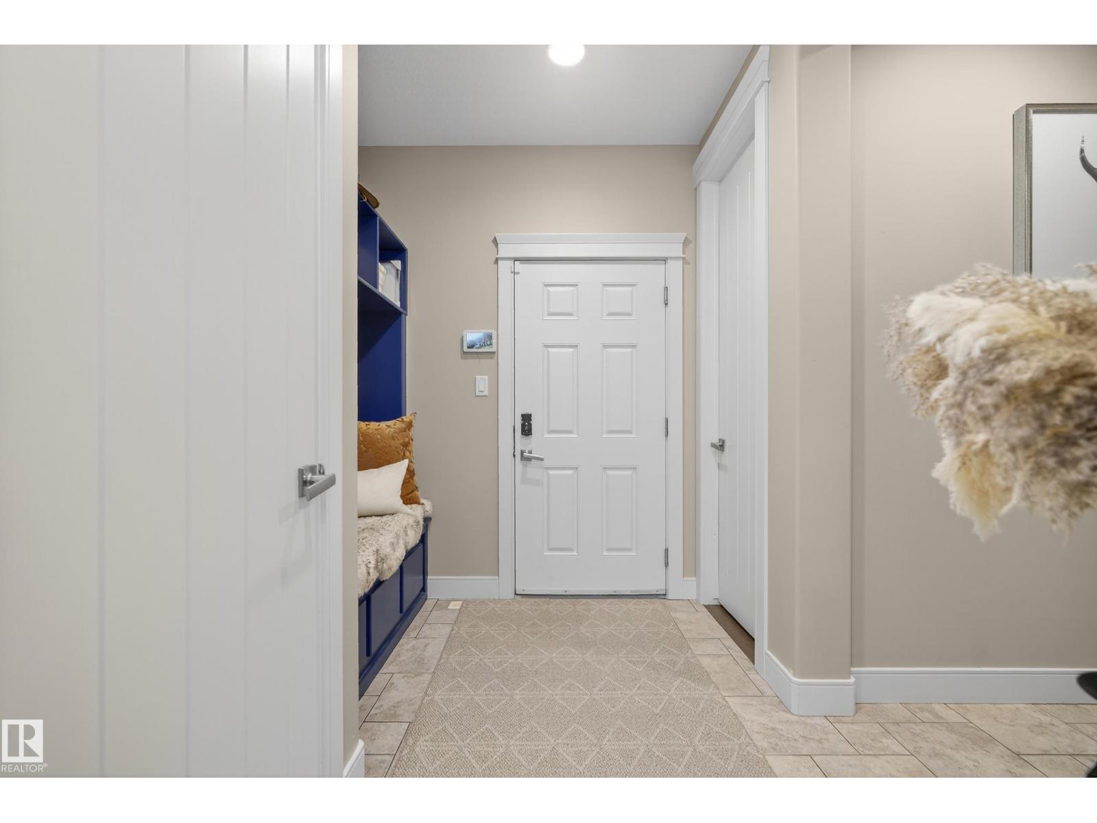 Property at 9 LACROIX CL image 5