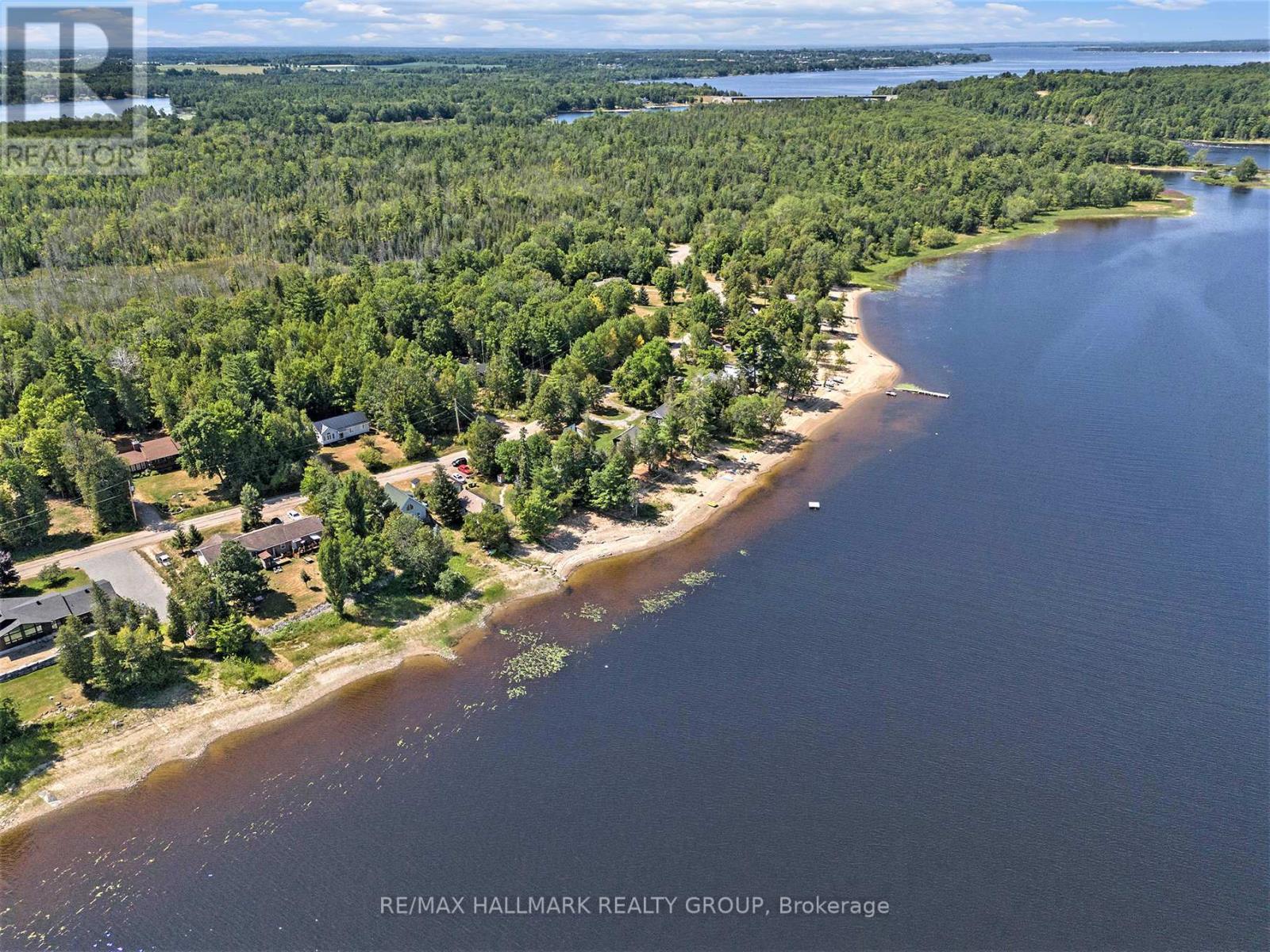 754 Forest Park Road, Laurentian Valley, Ontario  K8A 6W2 - Photo 40 - X12347444