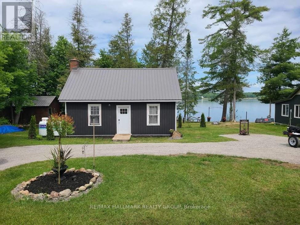 754 Forest Park Road, Laurentian Valley, Ontario  K8A 6W2 - Photo 7 - X12347444