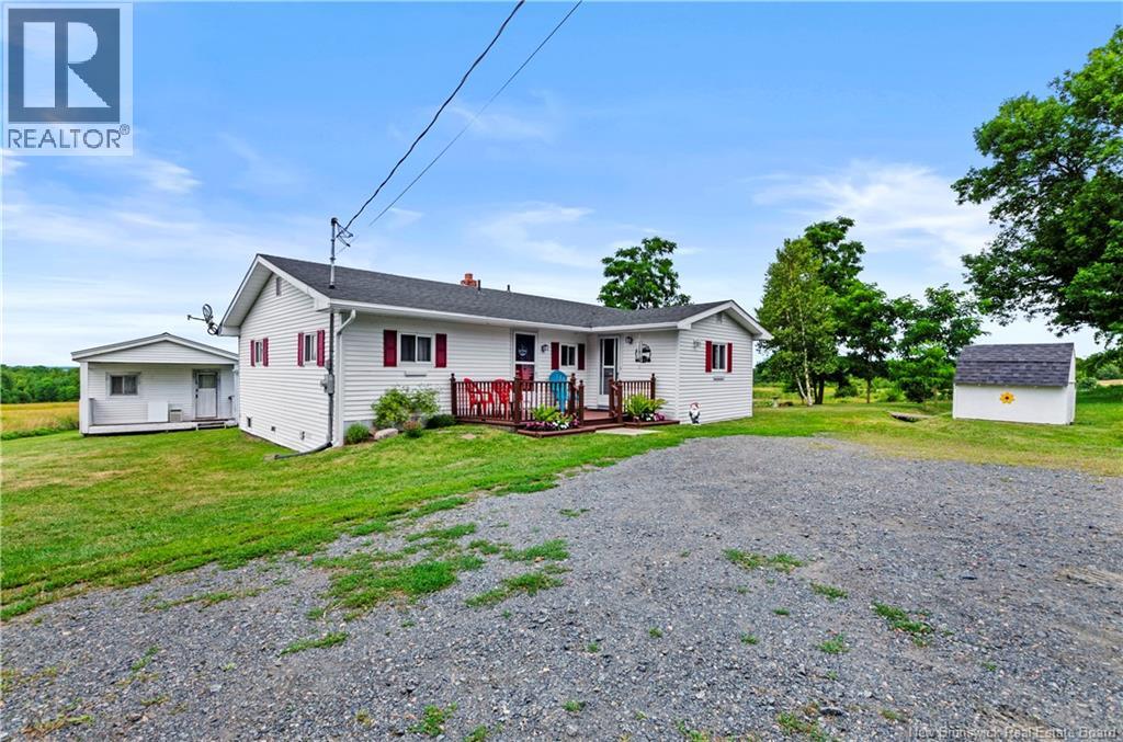 5271 Route 105, Whites Cove, New Brunswick  E4C 3H1 - Photo 11 - NB123808