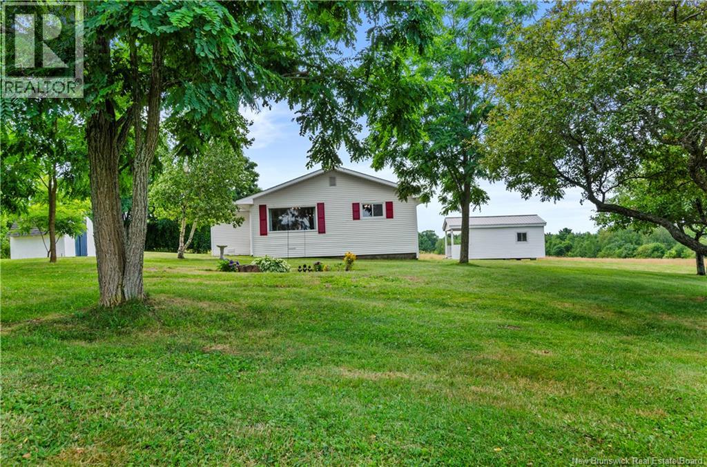 5271 Route 105, Whites Cove, New Brunswick  E4C 3H1 - Photo 16 - NB123808