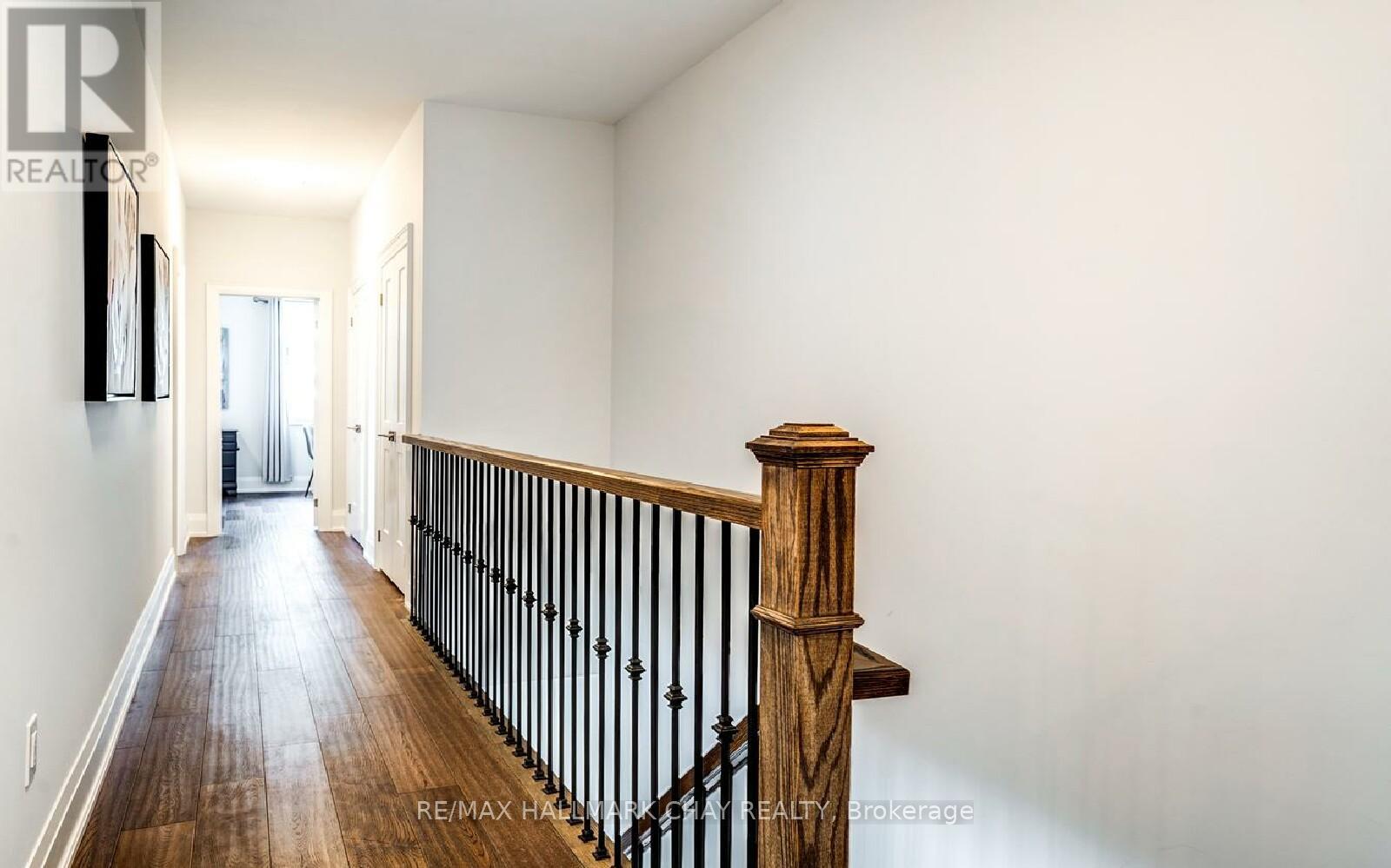 611 Northcliffe Boulevard, Toronto, Ontario  M6E 3L8 - Photo 15 - C12360310