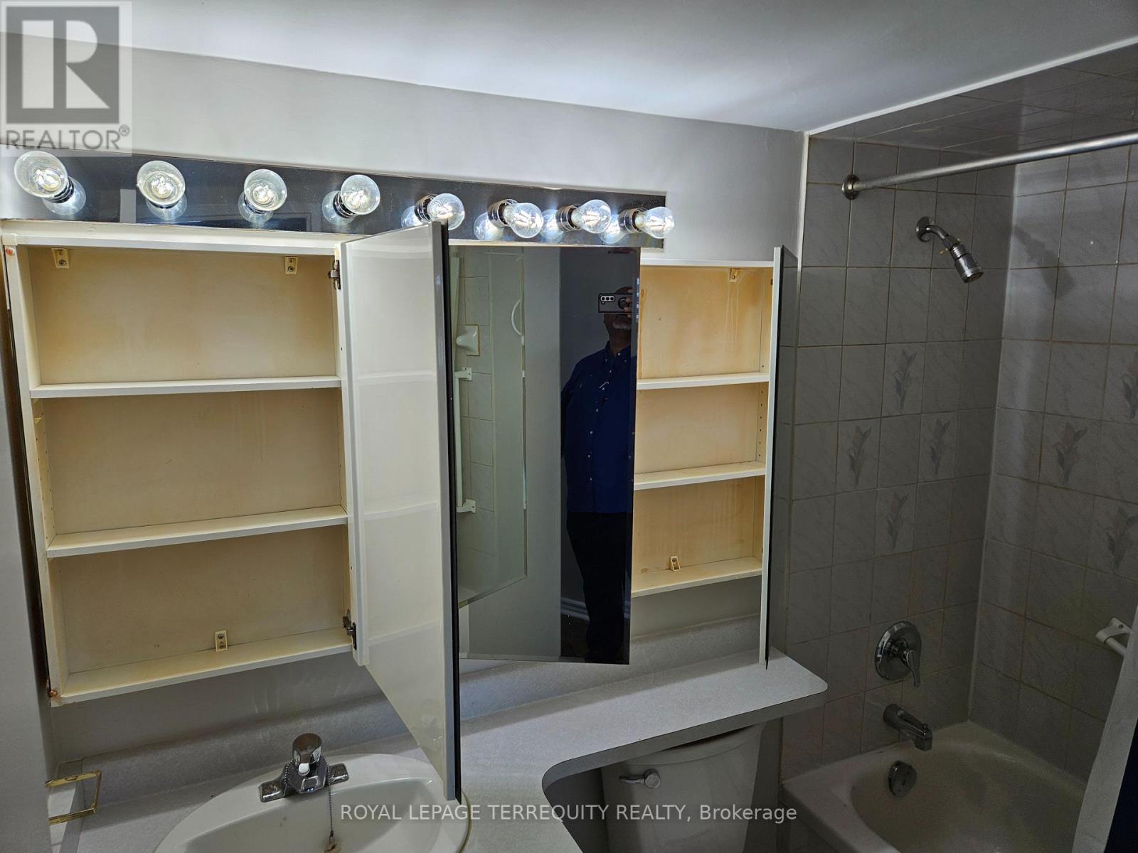 1402 - 5 Shady Golfway, Toronto, Ontario  M3C 3A5 - Photo 26 - C12360323