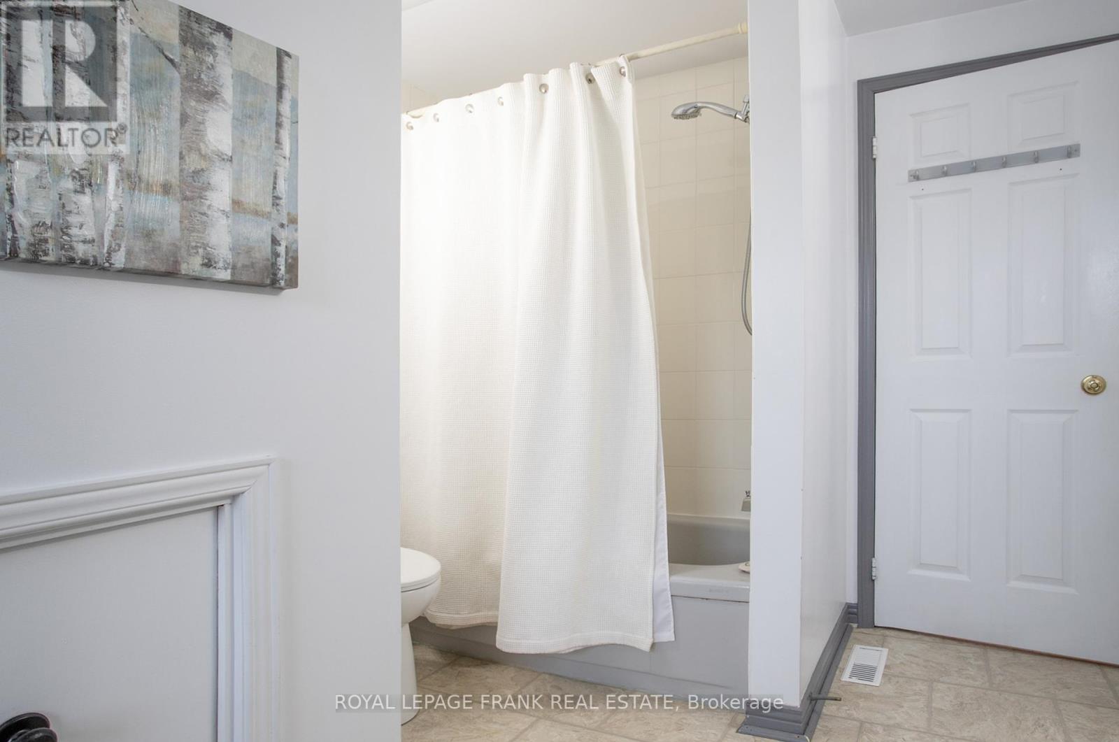 61 Allayden Drive, Whitby, Ontario  L1P 1L5 - Photo 28 - E12360349