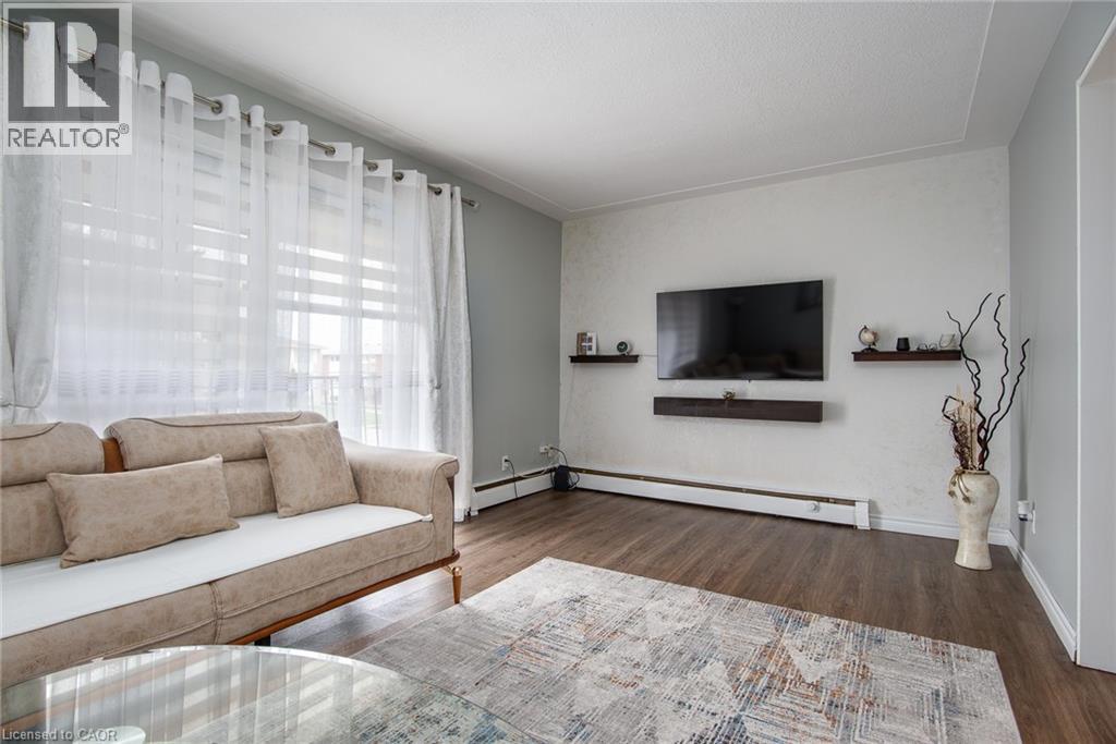 39 Secord Avenue, Kitchener, Ontario  N2B 2C3 - Photo 13 - 40727582