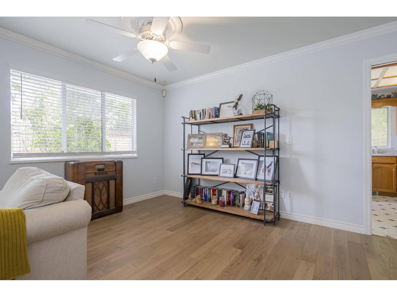 Property at 27236 32B AVENUE AVENUE image 4