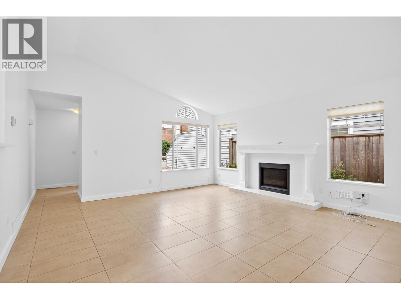 51 2865 Glen Drive, Coquitlam, British Columbia  V3B 6W4 - Photo 7 - R3035800