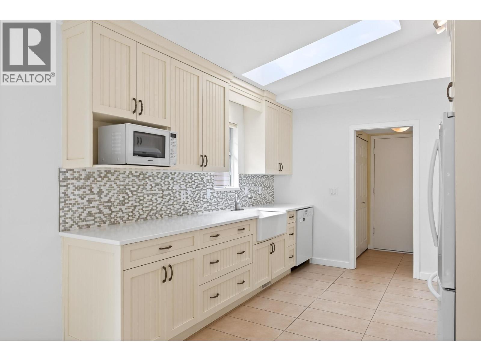 51 2865 Glen Drive, Coquitlam, British Columbia  V3B 6W4 - Photo 12 - R3035800