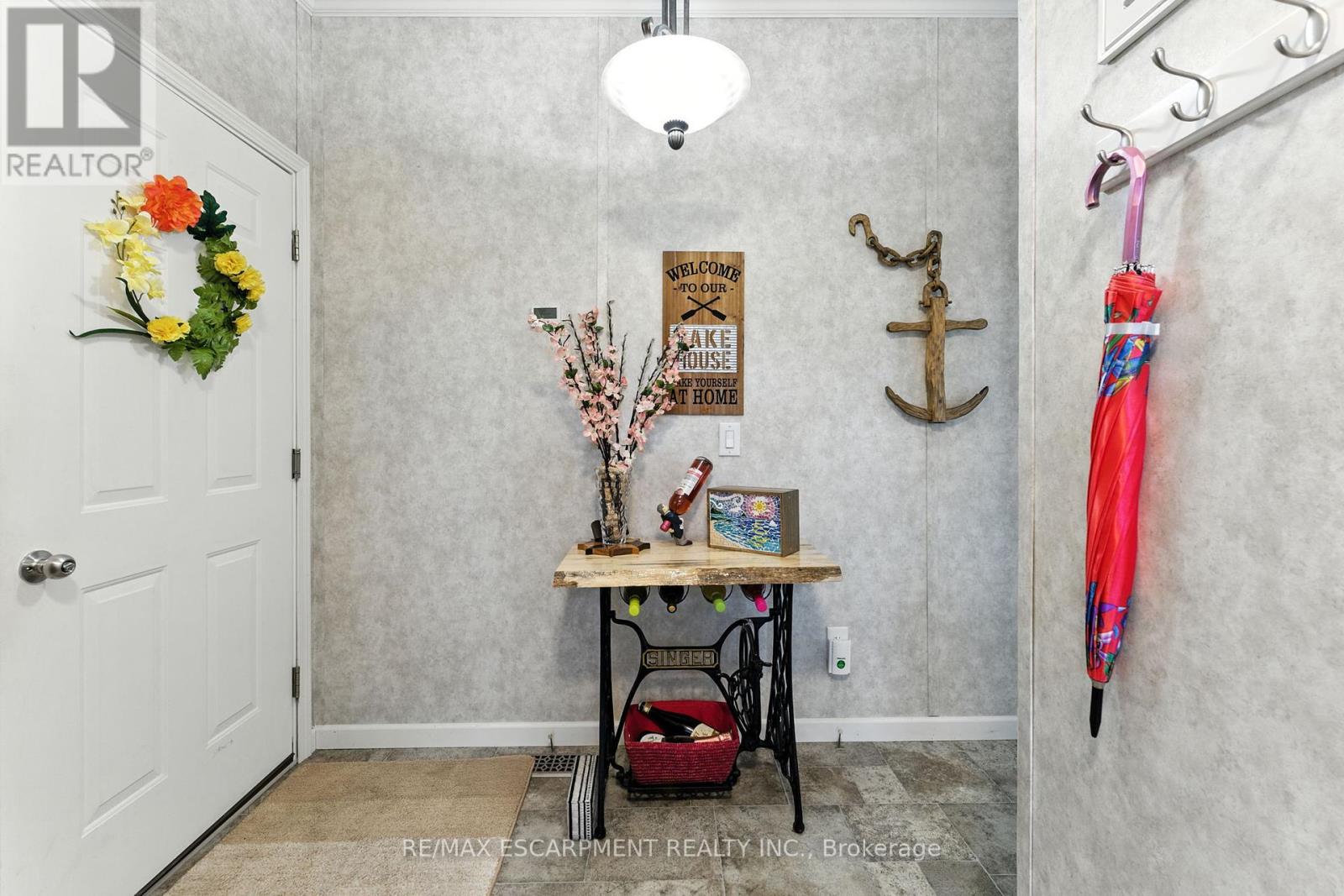 55 Riverbend Crescent, Haldimand (Nanticoke), Ontario  N0A 1L0 - Photo 16 - X12360301