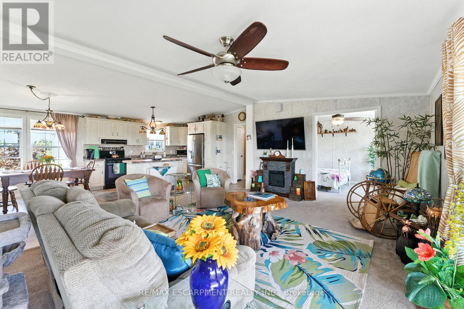 55 Riverbend Crescent, Haldimand (Nanticoke), Ontario  N0A 1L0 - Photo 18 - X12360301