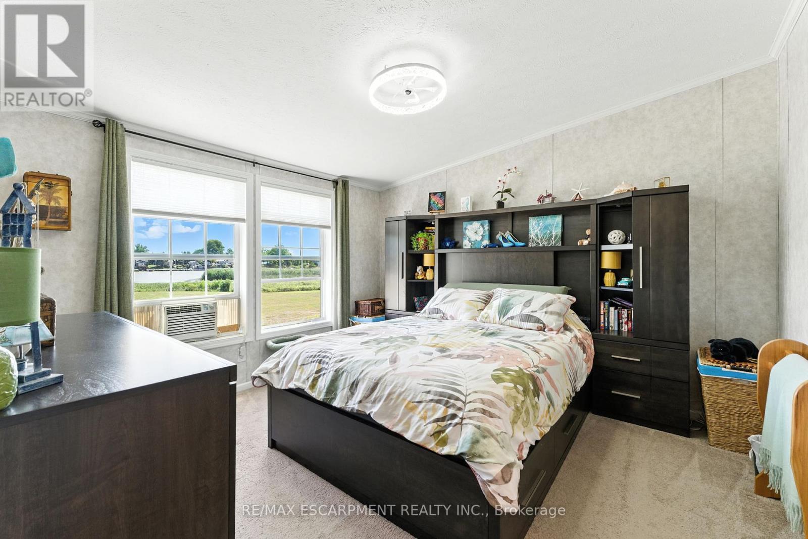 55 Riverbend Crescent, Haldimand (Nanticoke), Ontario  N0A 1L0 - Photo 32 - X12360301