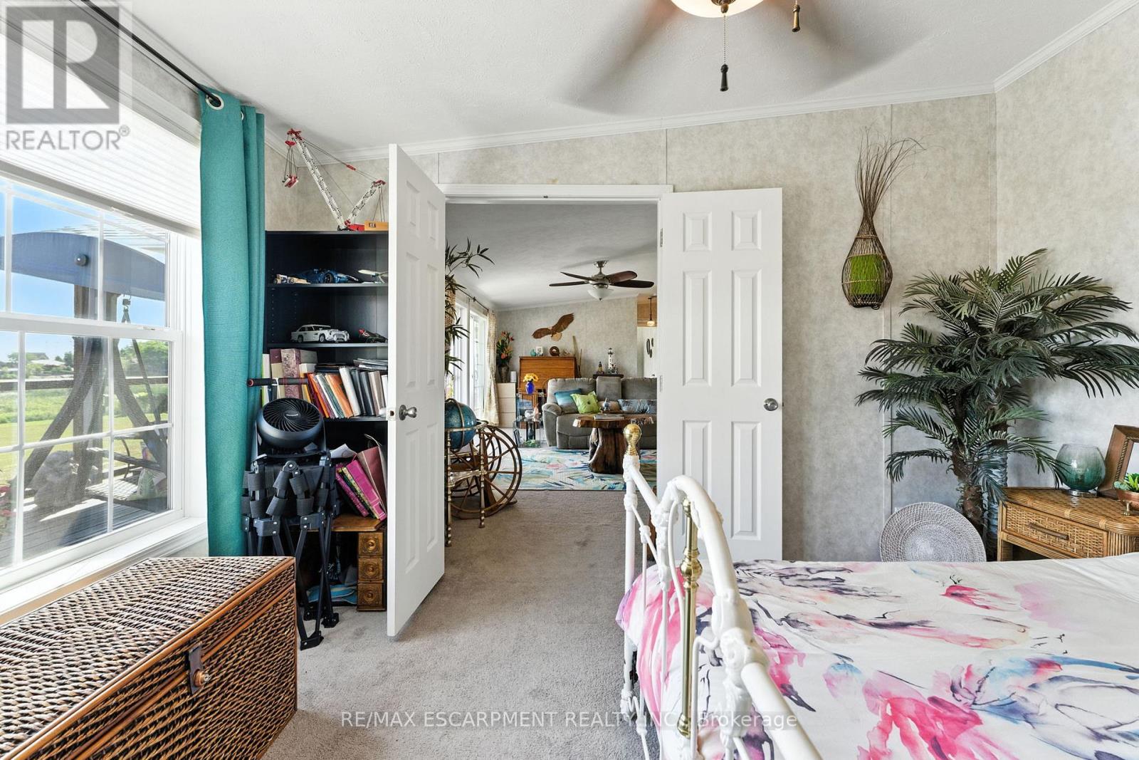 55 Riverbend Crescent, Haldimand (Nanticoke), Ontario  N0A 1L0 - Photo 35 - X12360301