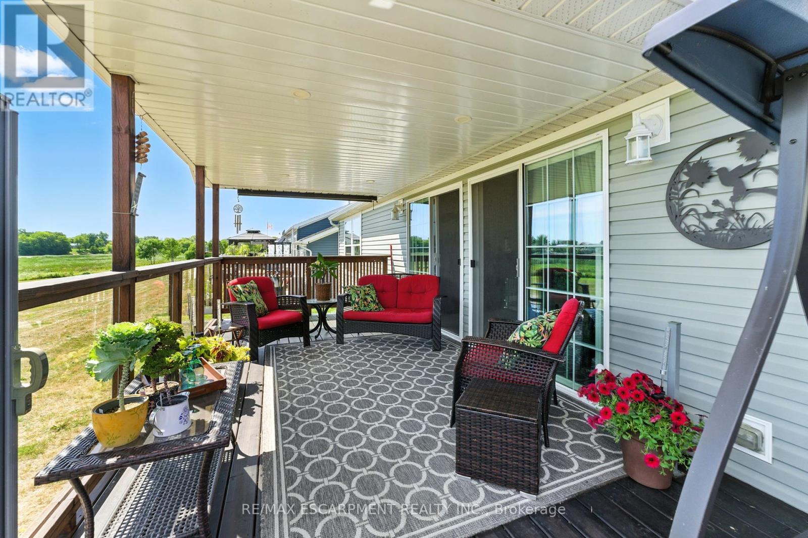 55 Riverbend Crescent, Haldimand (Nanticoke), Ontario  N0A 1L0 - Photo 39 - X12360301