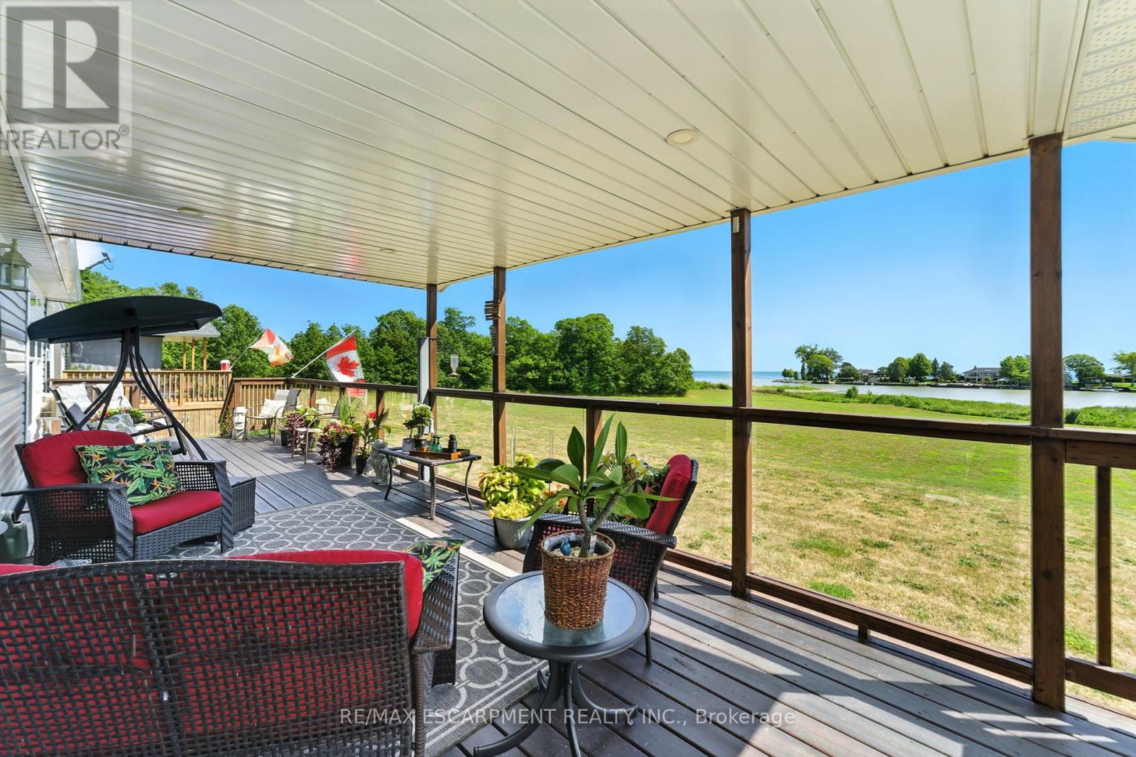 55 Riverbend Crescent, Haldimand (Nanticoke), Ontario  N0A 1L0 - Photo 40 - X12360301