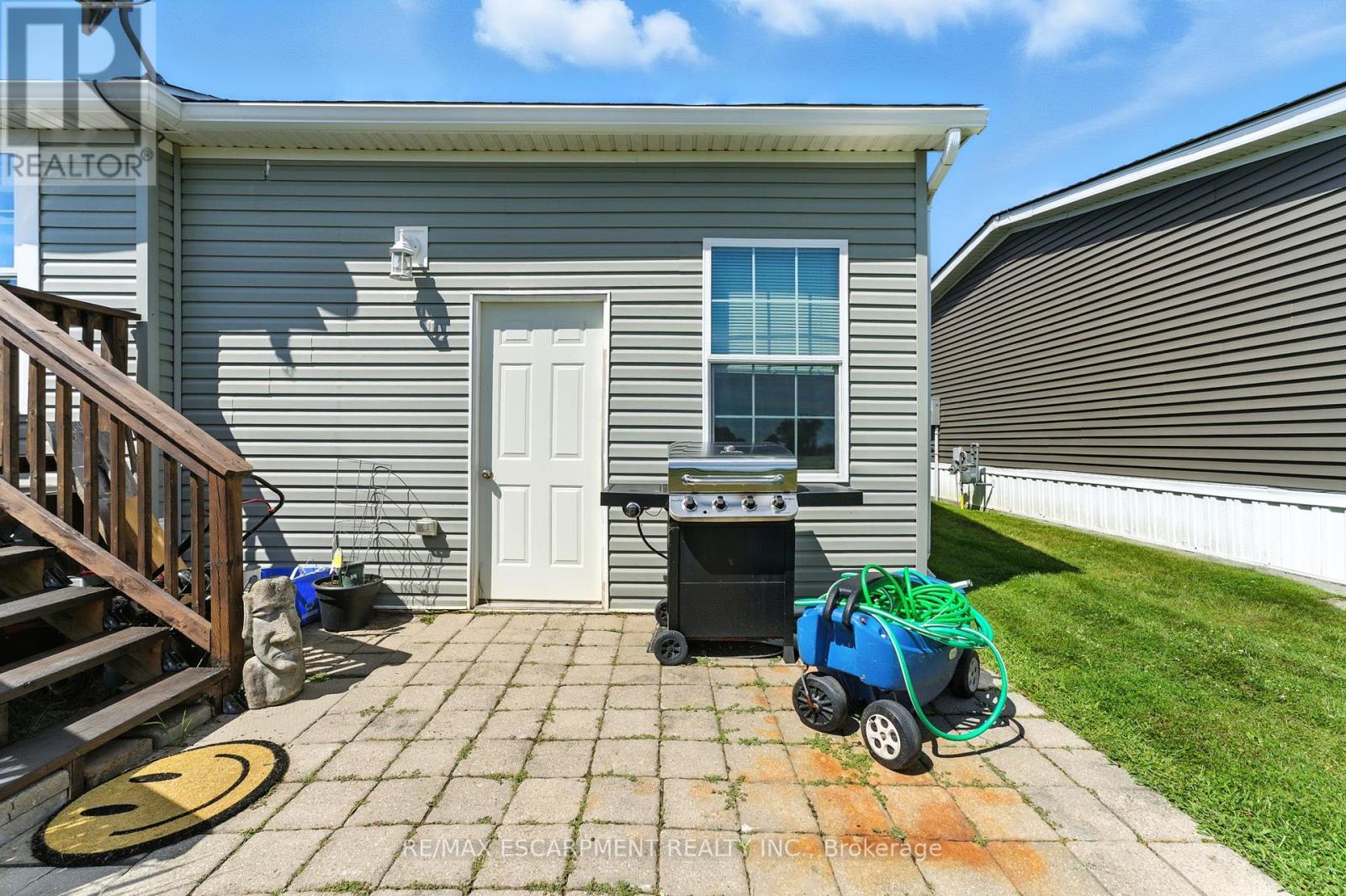 55 Riverbend Crescent, Haldimand (Nanticoke), Ontario  N0A 1L0 - Photo 44 - X12360301