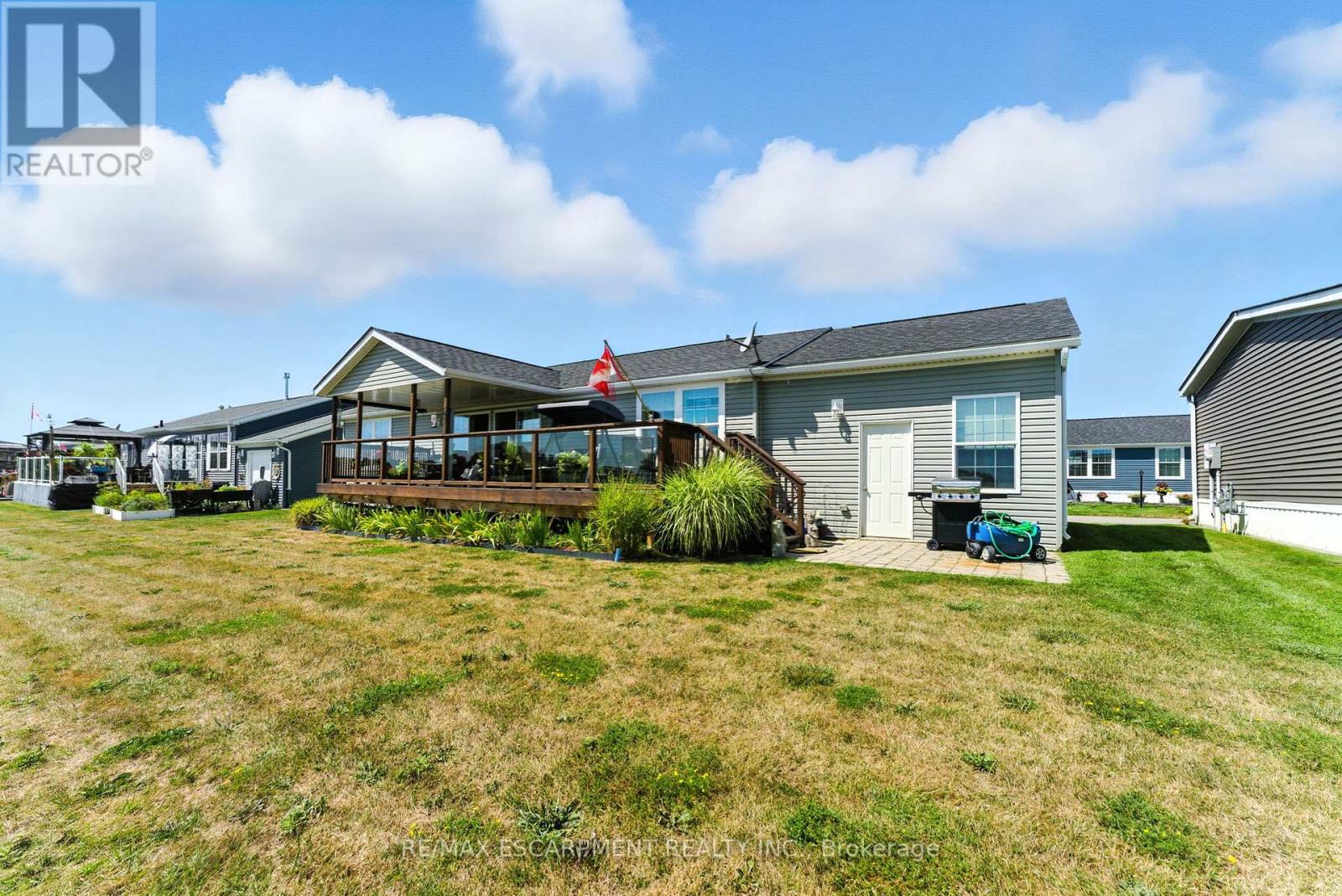 55 Riverbend Crescent, Haldimand (Nanticoke), Ontario  N0A 1L0 - Photo 46 - X12360301