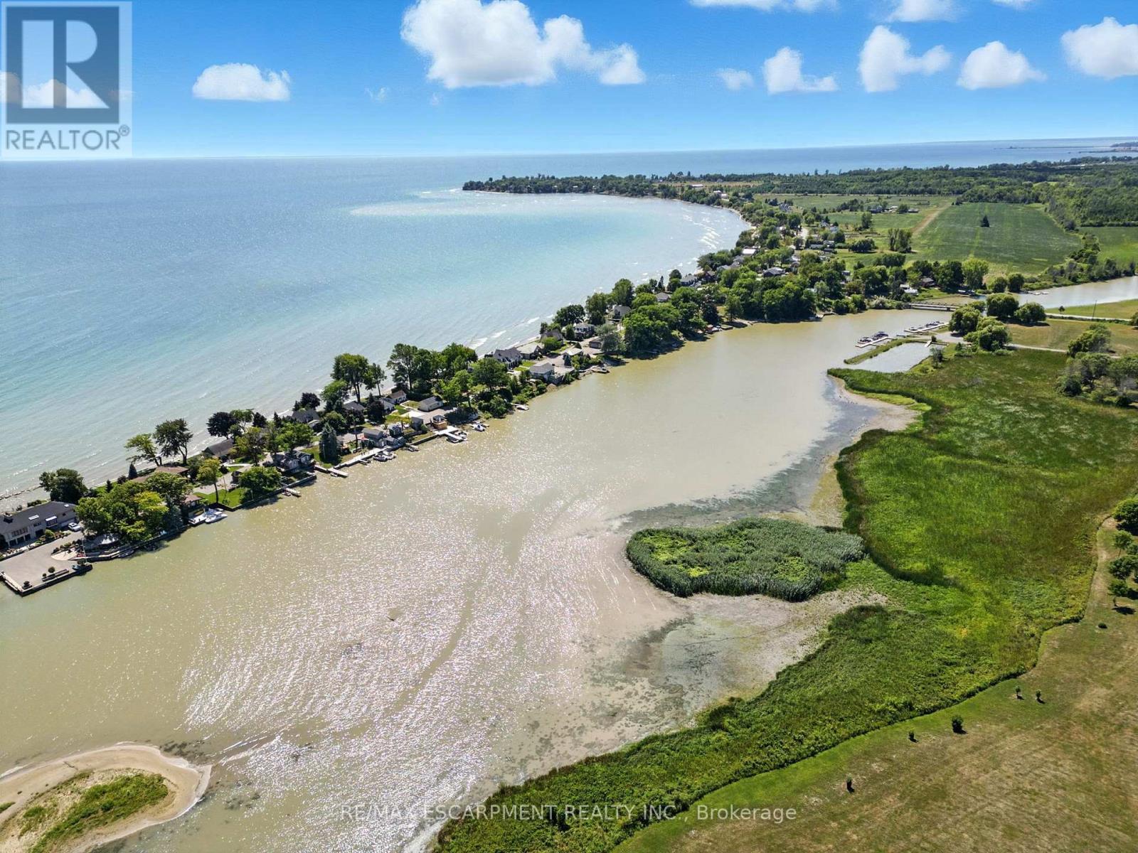 55 Riverbend Crescent, Haldimand (Nanticoke), Ontario  N0A 1L0 - Photo 9 - X12360301