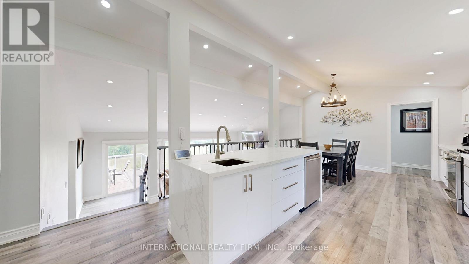 8309 Oak Ridges Drive, Hamilton Township, Ontario  K0K 2E0 - Photo 12 - X12360314