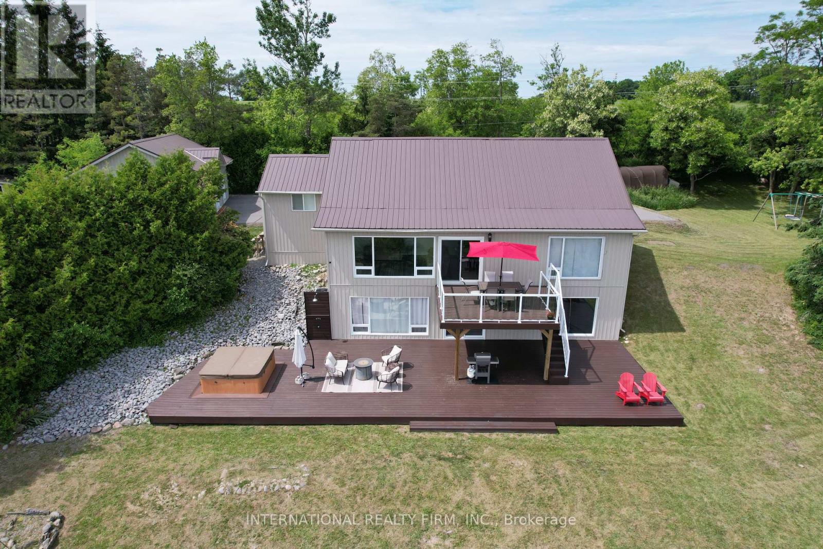 8309 Oak Ridges Drive, Hamilton Township, Ontario  K0K 2E0 - Photo 2 - X12360314