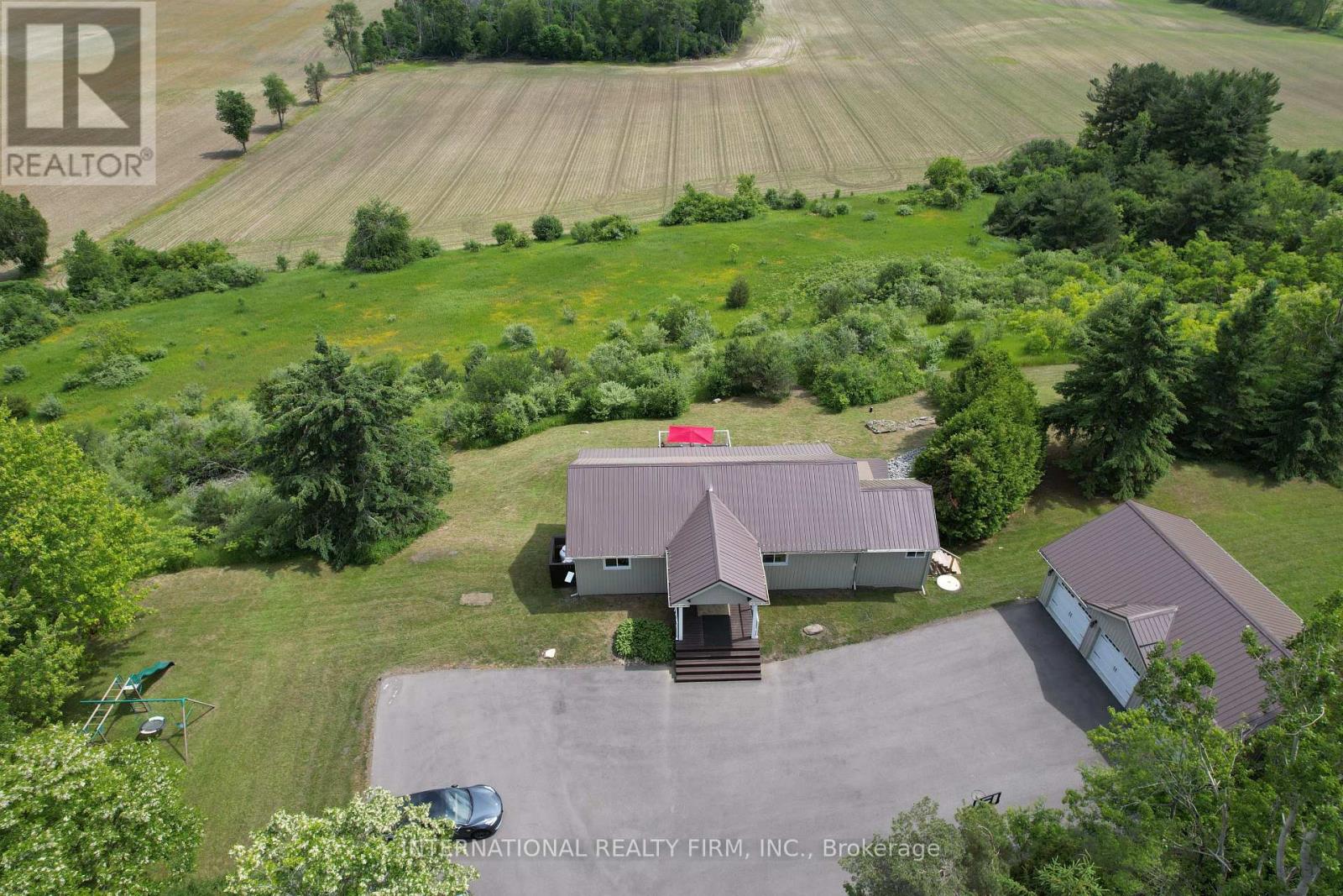 8309 Oak Ridges Drive, Hamilton Township, Ontario  K0K 2E0 - Photo 3 - X12360314