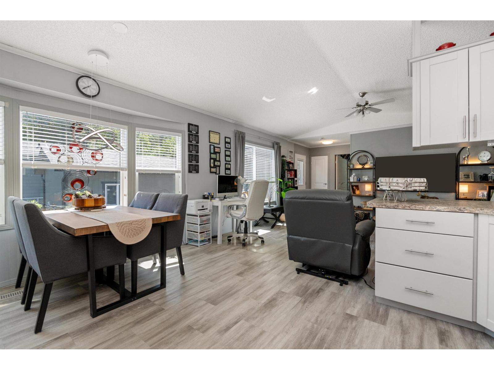 21 59060 Lougheed Highway, Agassiz, Agassiz, British Columbia  V0X 1L3 - Photo 12 - R3039807