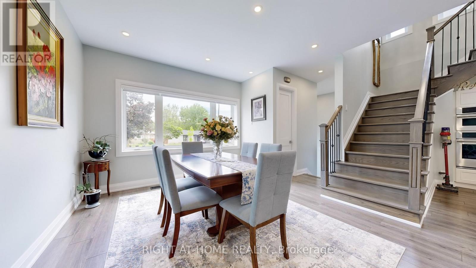 88 Glentworth Road, Toronto (Don Valley Village), Ontario  M2J 2E8 - Photo 10 - C12360358