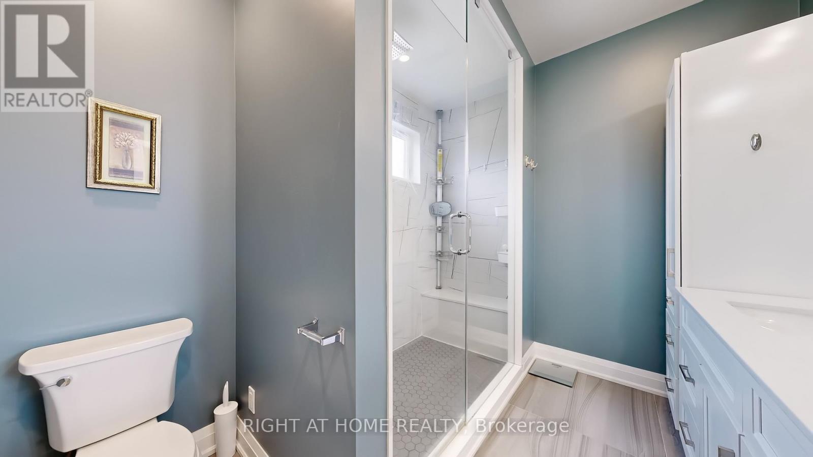 88 Glentworth Road, Toronto, Ontario  M2J 2E8 - Photo 25 - C12360358