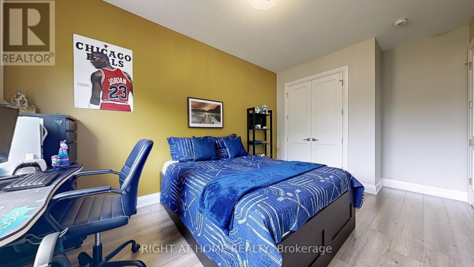 88 Glentworth Road, Toronto, Ontario  M2J 2E8 - Photo 28 - C12360358