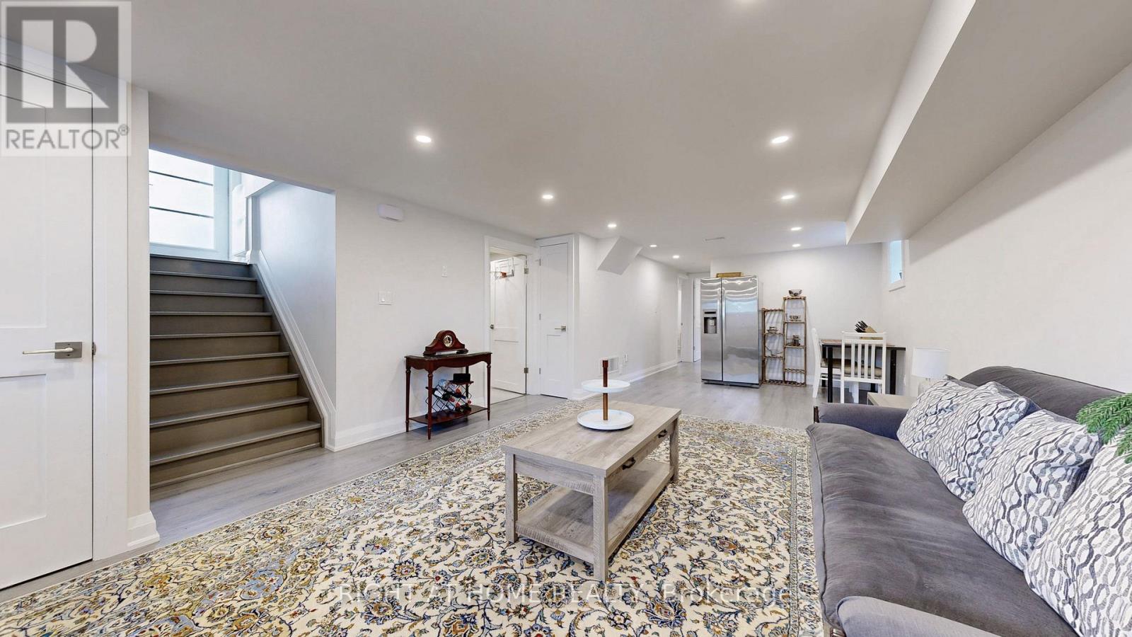 88 Glentworth Road, Toronto, Ontario  M2J 2E8 - Photo 34 - C12360358