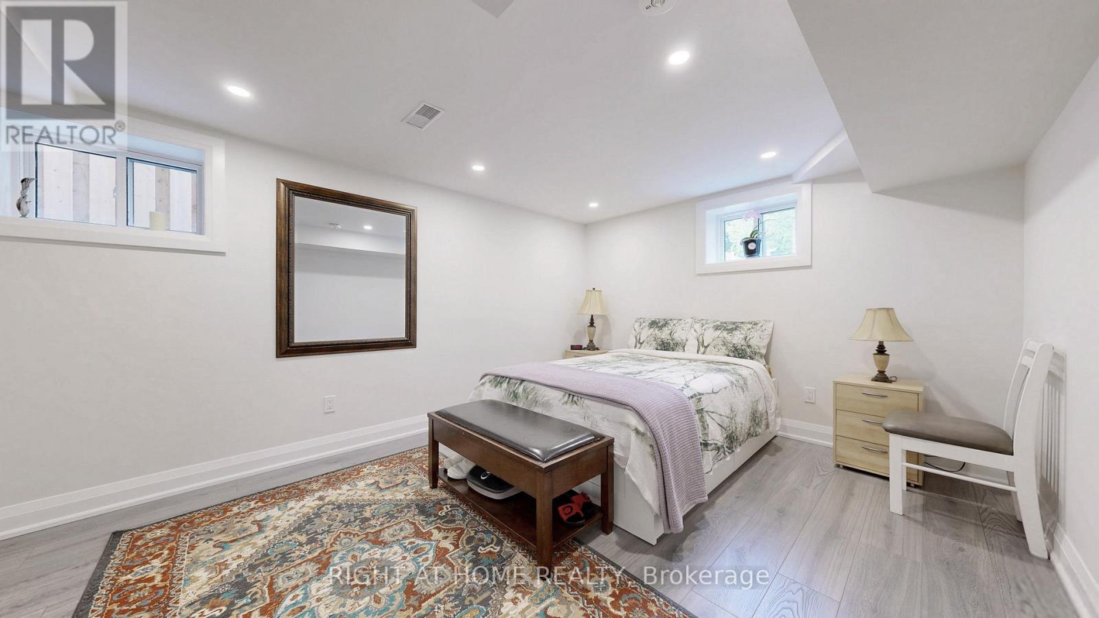 88 Glentworth Road, Toronto, Ontario  M2J 2E8 - Photo 37 - C12360358