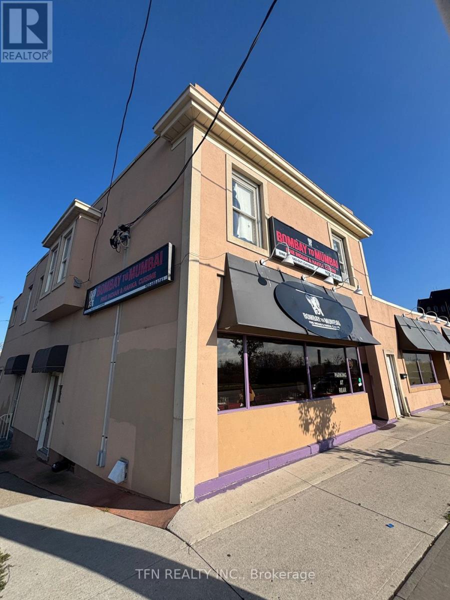 135-137 Queenston Street, St. Catharines, Ontario  L2R 2Z8 - Photo 2 - X12360209