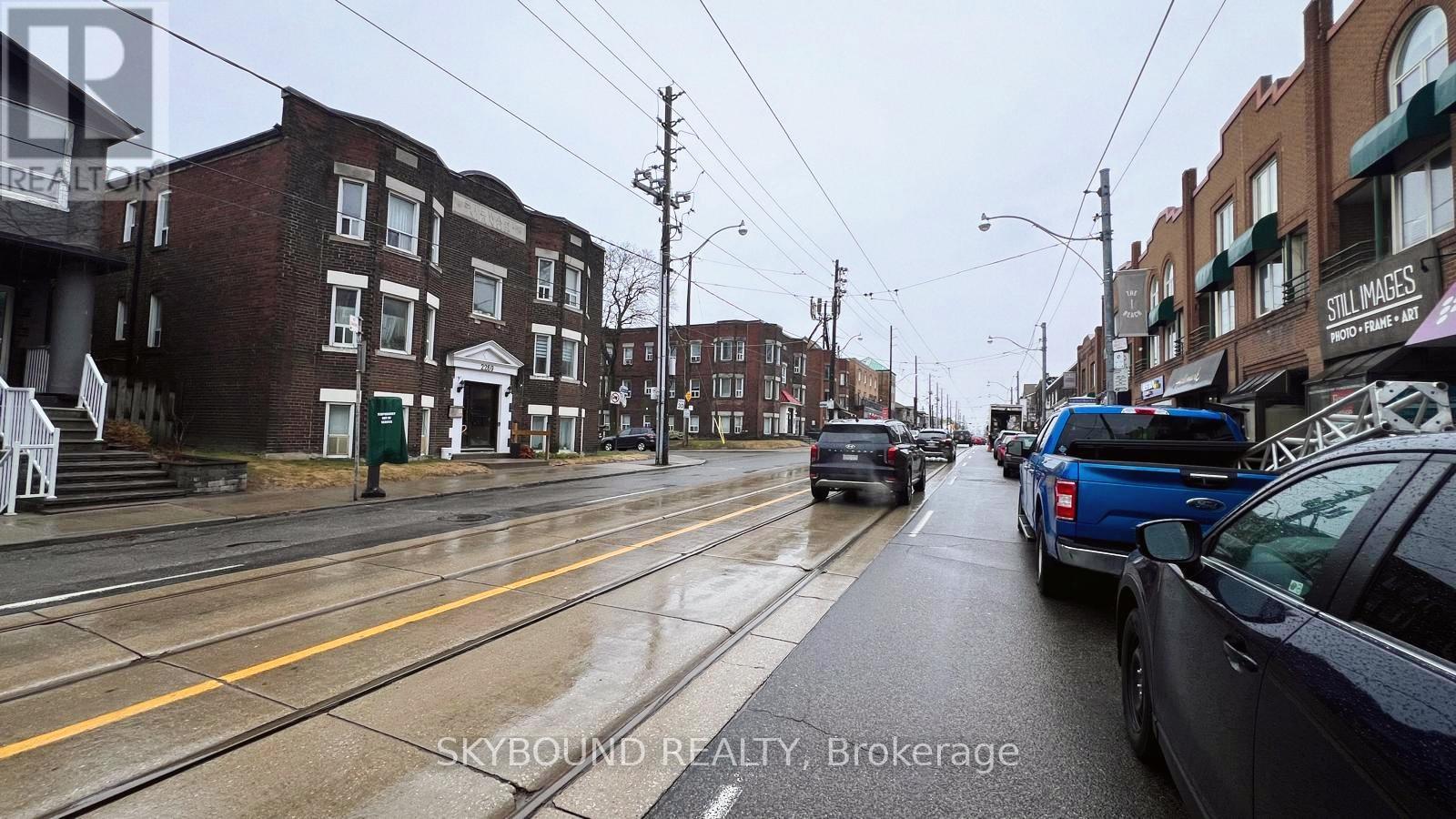 2144a Queen Street E, Toronto, Ontario  M4E 1E3 - Photo 9 - E12360372