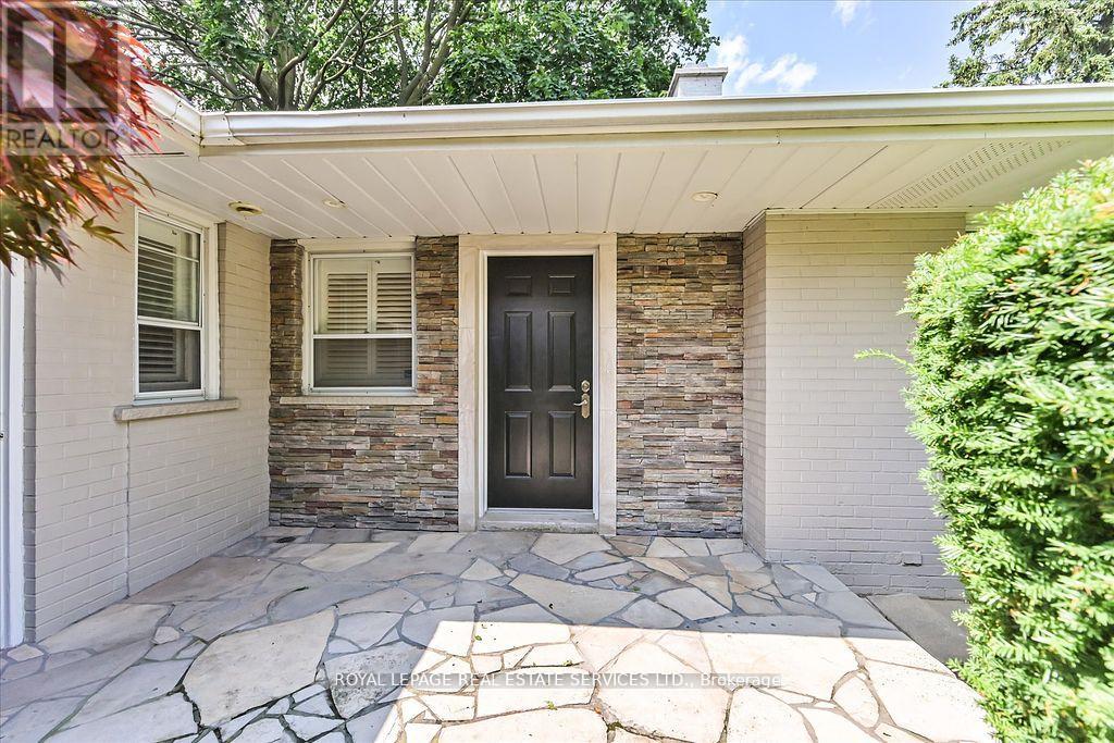 Property at 62 PRINCESS MARGARET BOULEVARD image 3