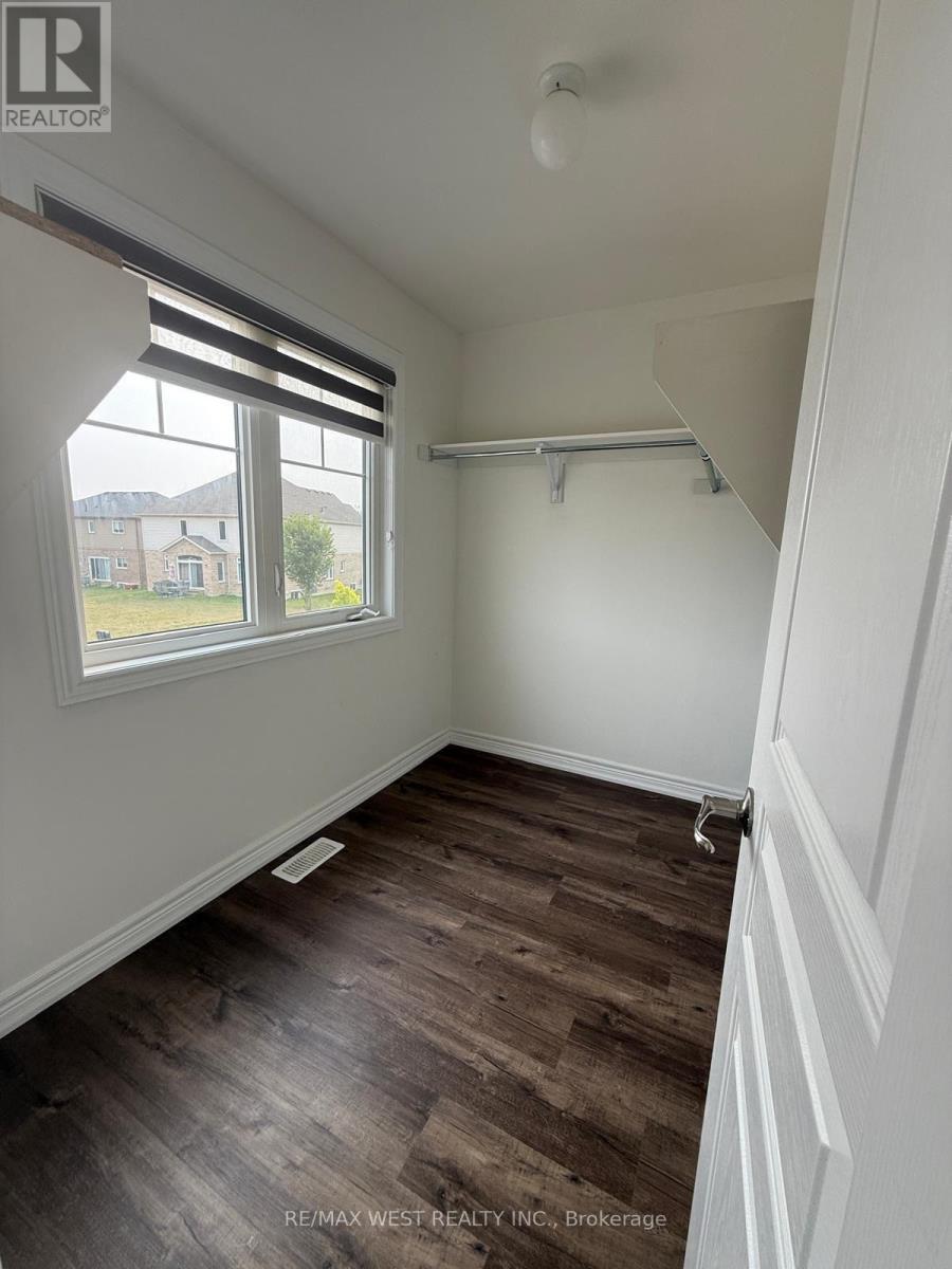 140 Monarch Street, Welland, Ontario  L3C 0G6 - Photo 19 - X12360373