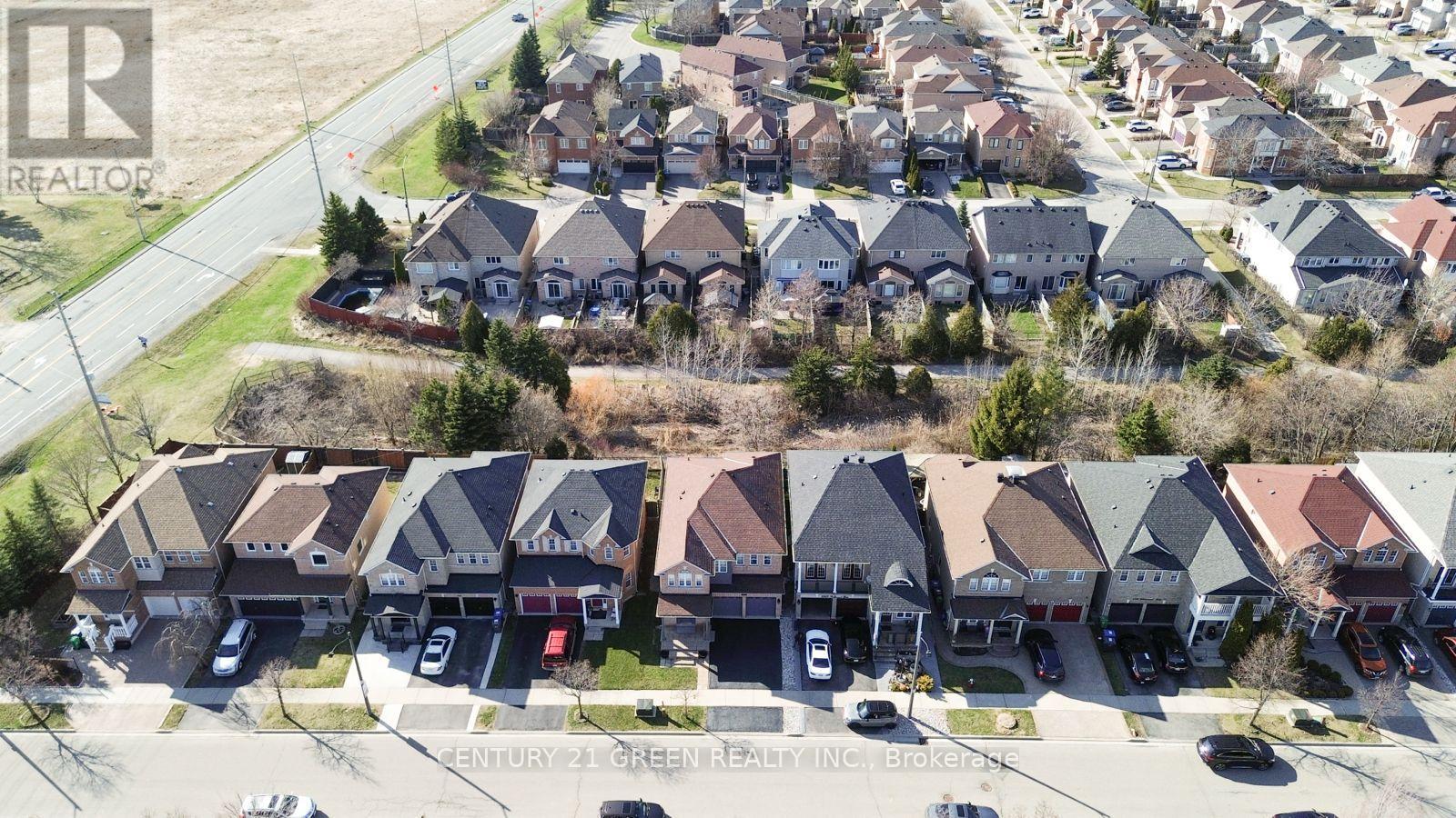 3873 Brinwood Gate, Mississauga (Churchill Meadows), Ontario  L5M 7H3 - Photo 5 - W12353656