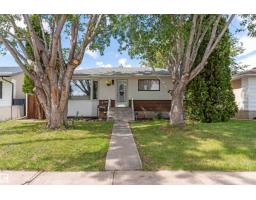 5614 48a St Vegreville, Vegreville, Ca