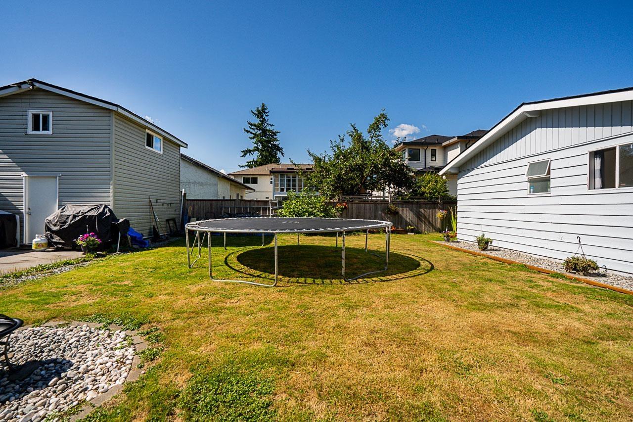 13976 Douglas Road, Surrey, British Columbia  V3R 5M9 - Photo 25 - R3039210