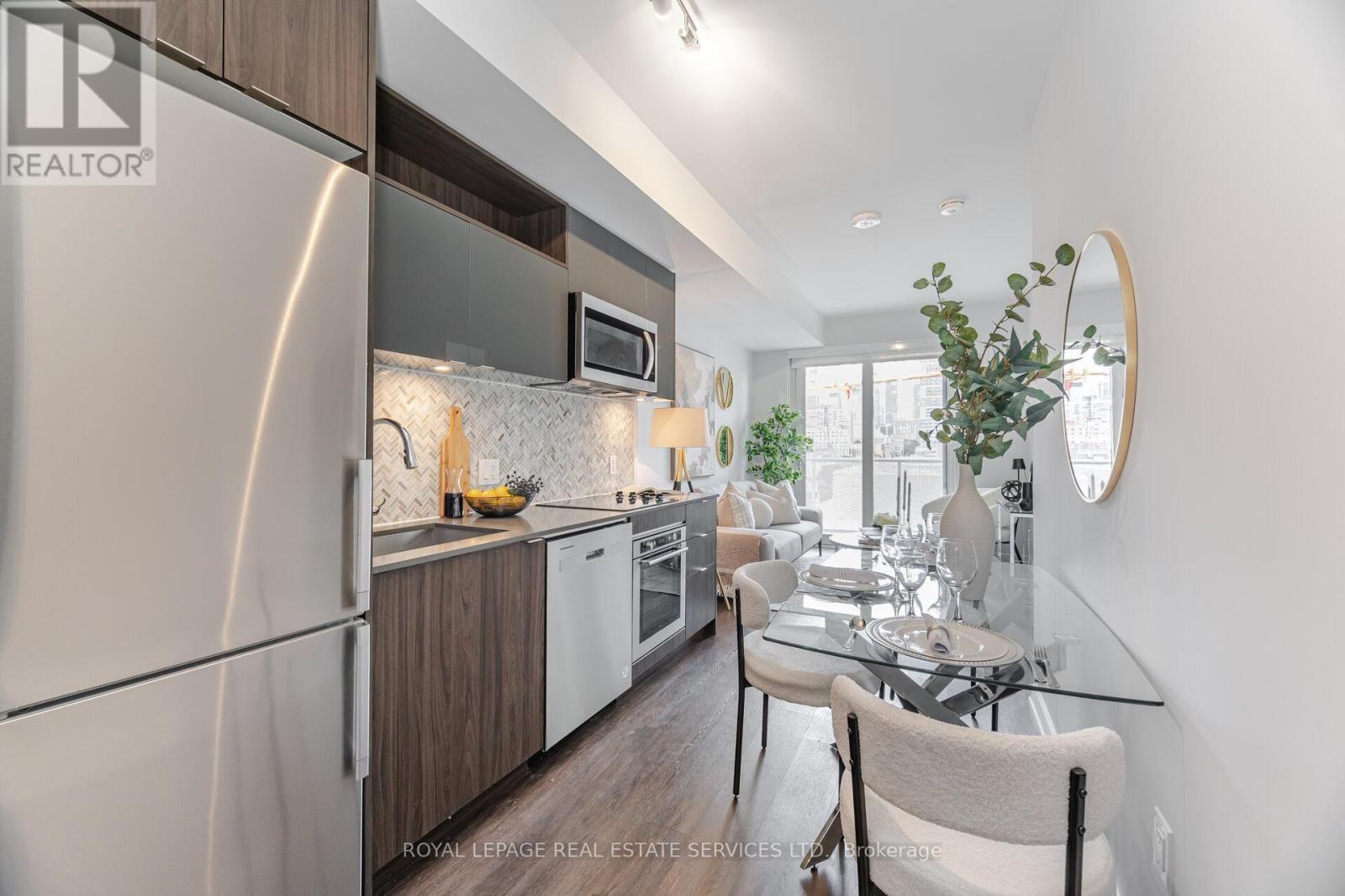 803 - 100 Dalhousie Street, Toronto, Ontario  M5B 0C7 - Photo 8 - C12360410