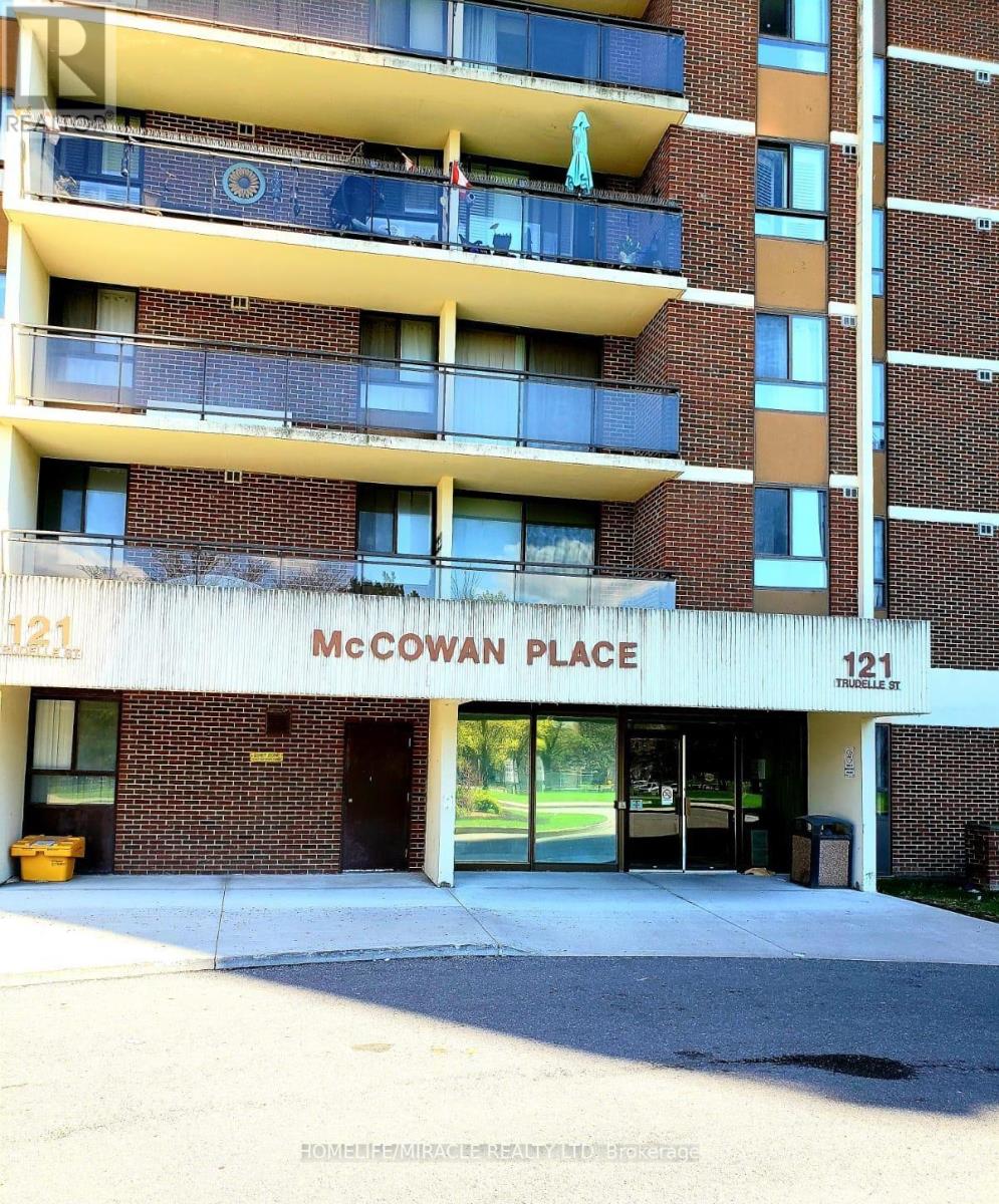 814 - 121 TRUDELLE STREET, Toronto, Ontario