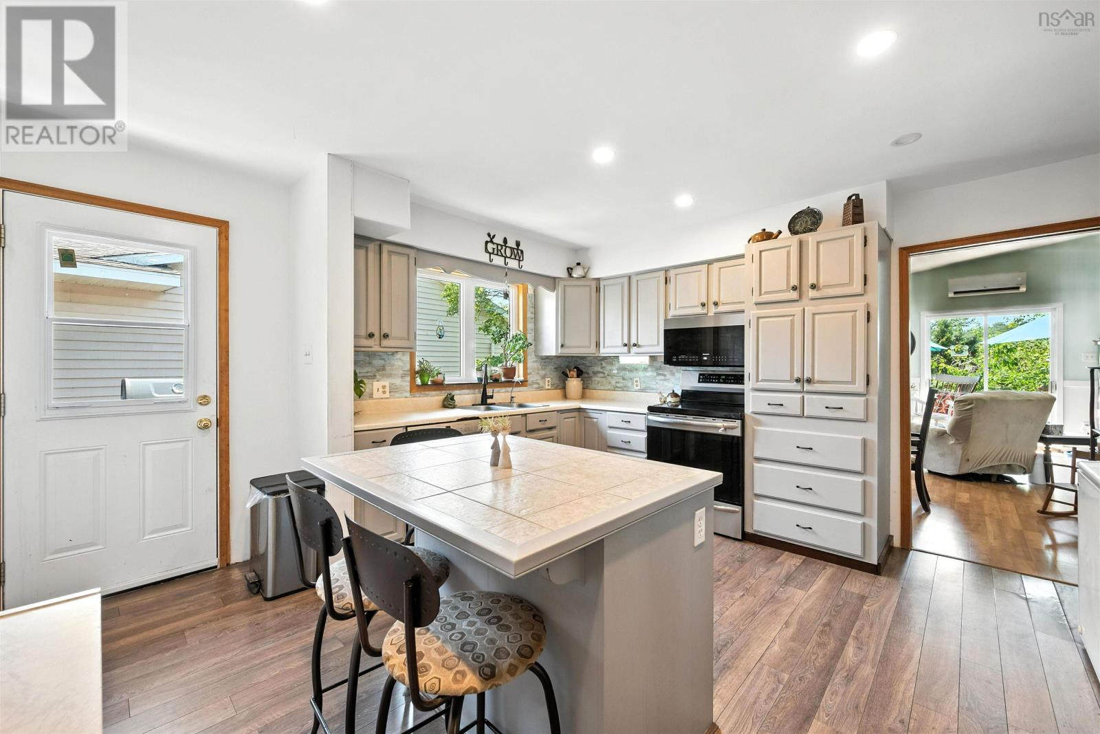 86 La Pierre Crescent, Dartmouth, Nova Scotia  B2W 5C8 - Photo 8 - 202521437