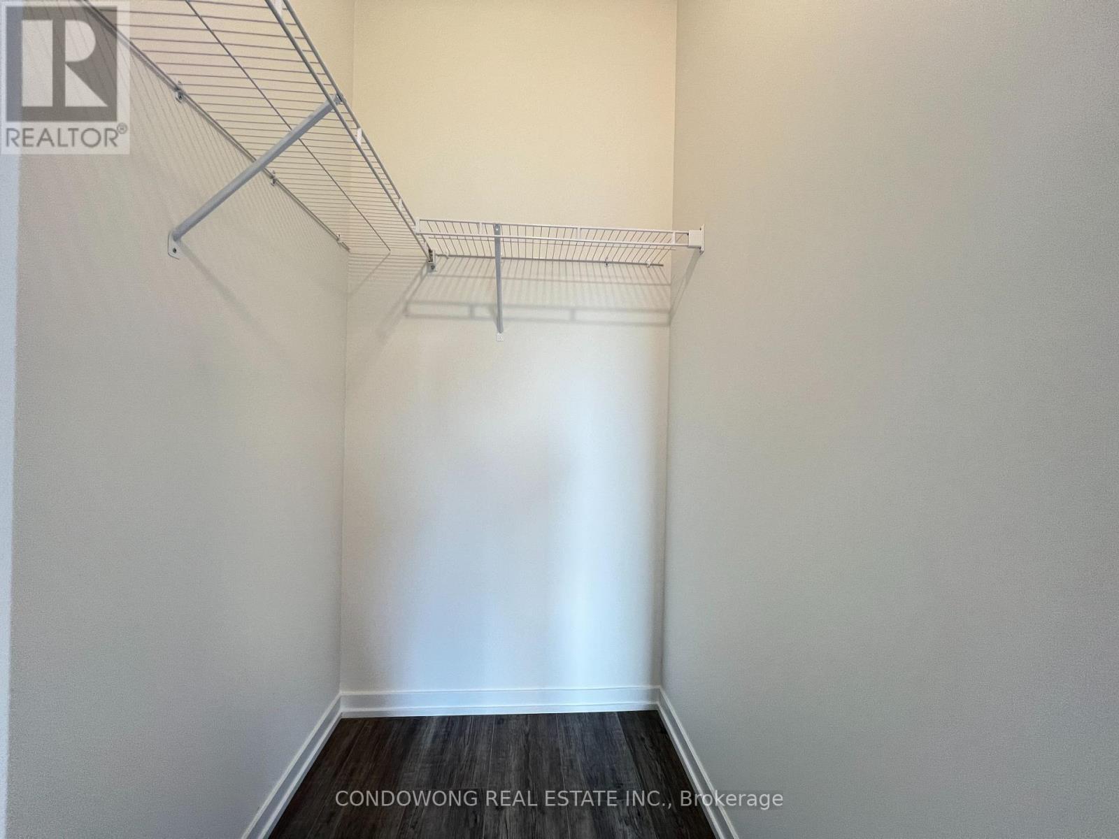 6 Matawin Lane, Richmond Hill, Ontario  L4B 0H8 - Photo 8 - N12360374