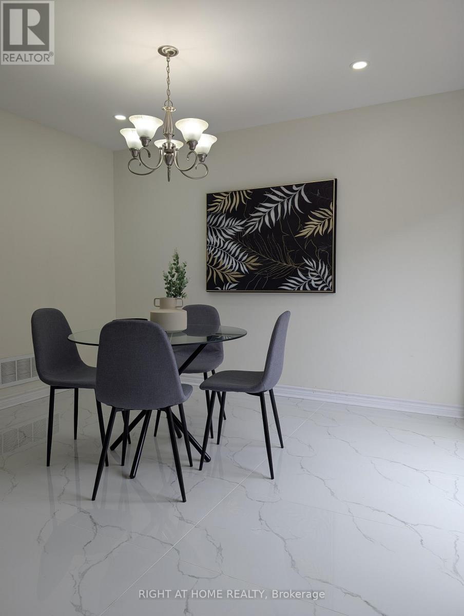158 Hollywood Hill Circle, Vaughan, Ontario  L4H 2P2 - Photo 6 - N12360387