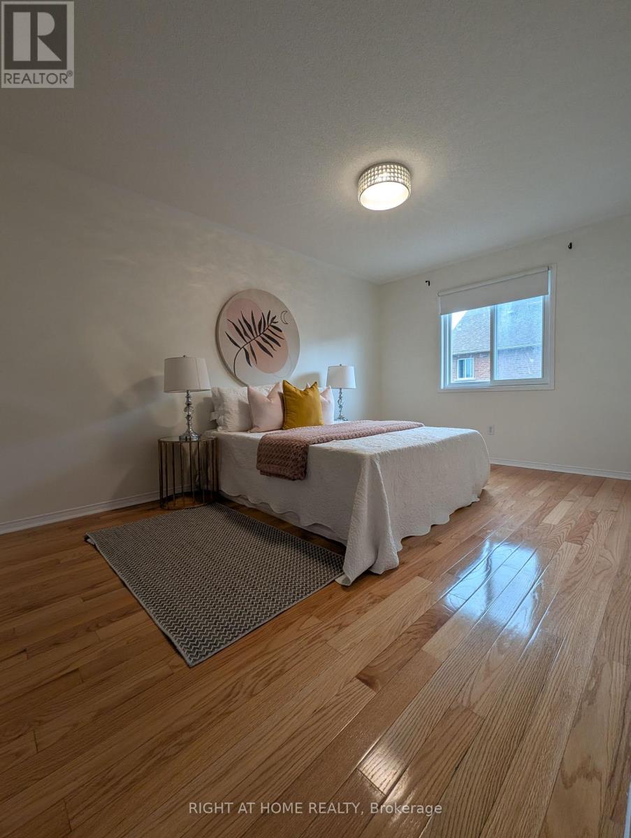 158 Hollywood Hill Circle, Vaughan, Ontario  L4H 2P2 - Photo 7 - N12360387