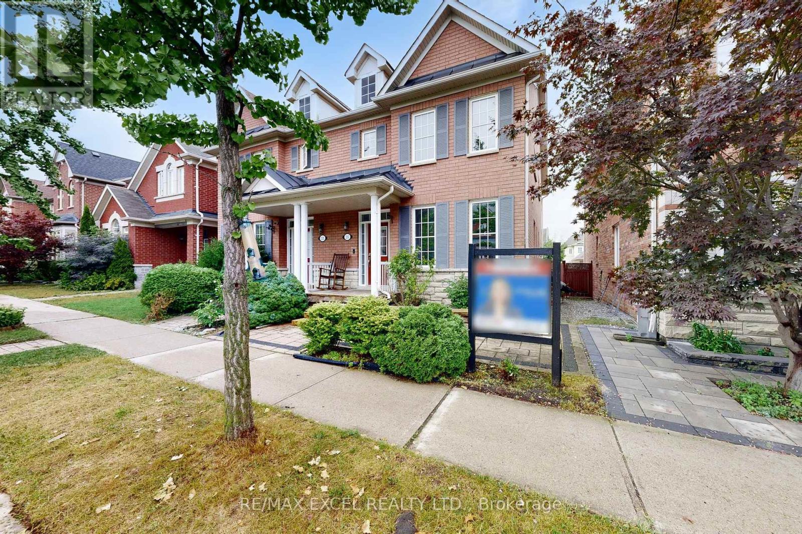 Property at 35 CARDREW STREET image 3