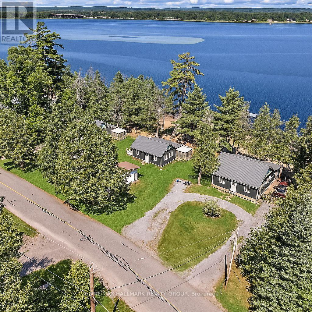 754 Forest Park Road, Laurentian Valley, Ontario  K8A 6W2 - Photo 46 - X12347444