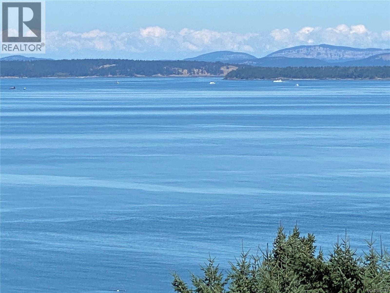 4598 Torquay Dr, Saanich, British Columbia  V8N 3L7 - Photo 6 - 1011823