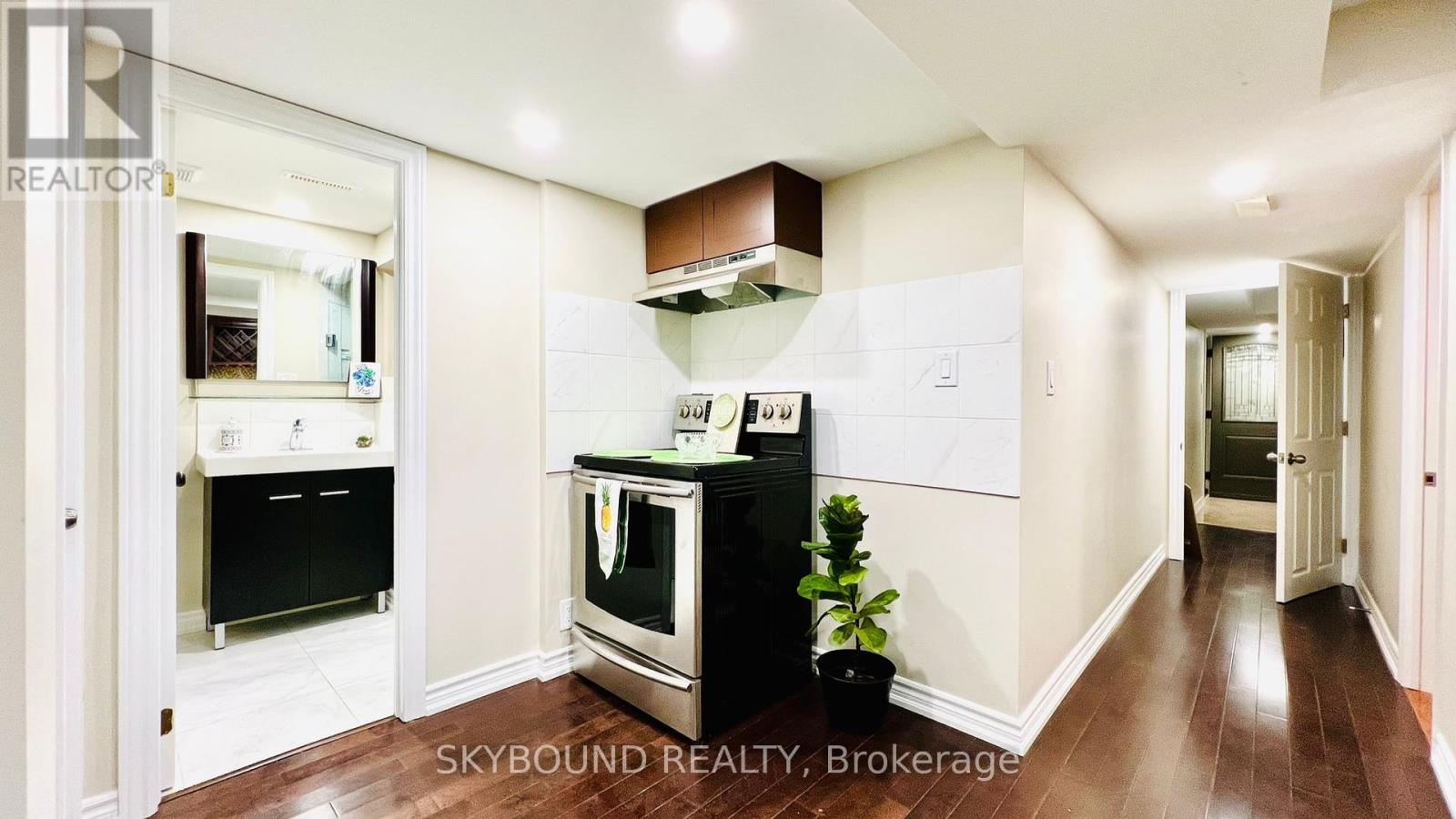Bsmt - 1161 Claredale Road W, Mississauga, Ontario  L5G 1T7 - Photo 6 - W12360379