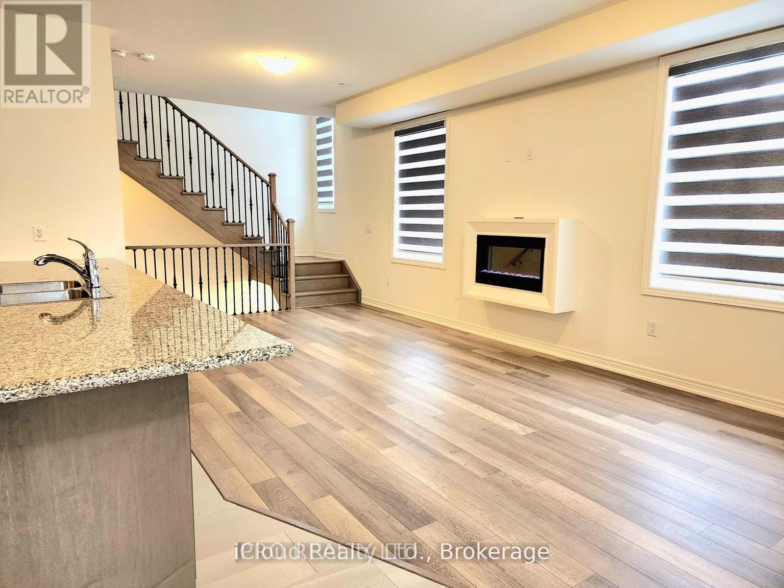 428 Silver Maple Road, Oakville, Ontario  L6H 7H5 - Photo 10 - W12360428